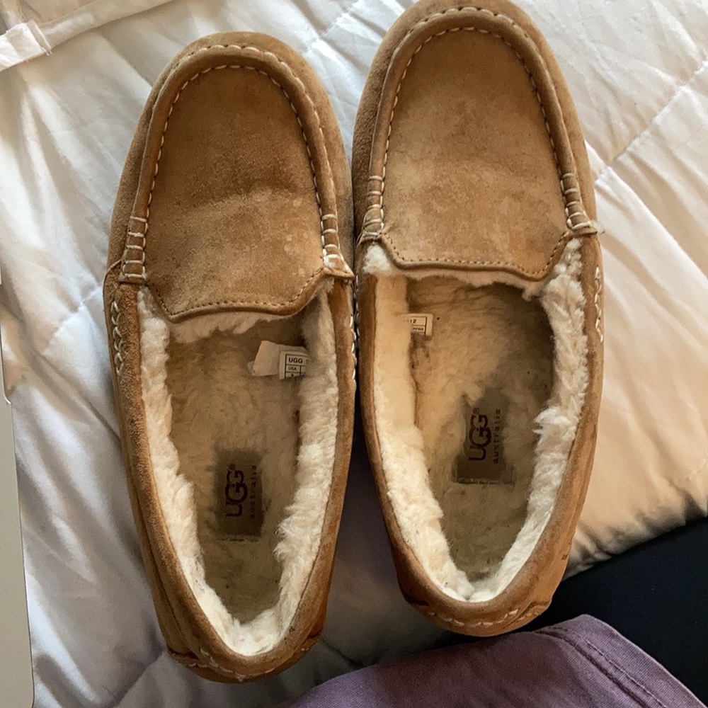 Ugg moccasin slippers